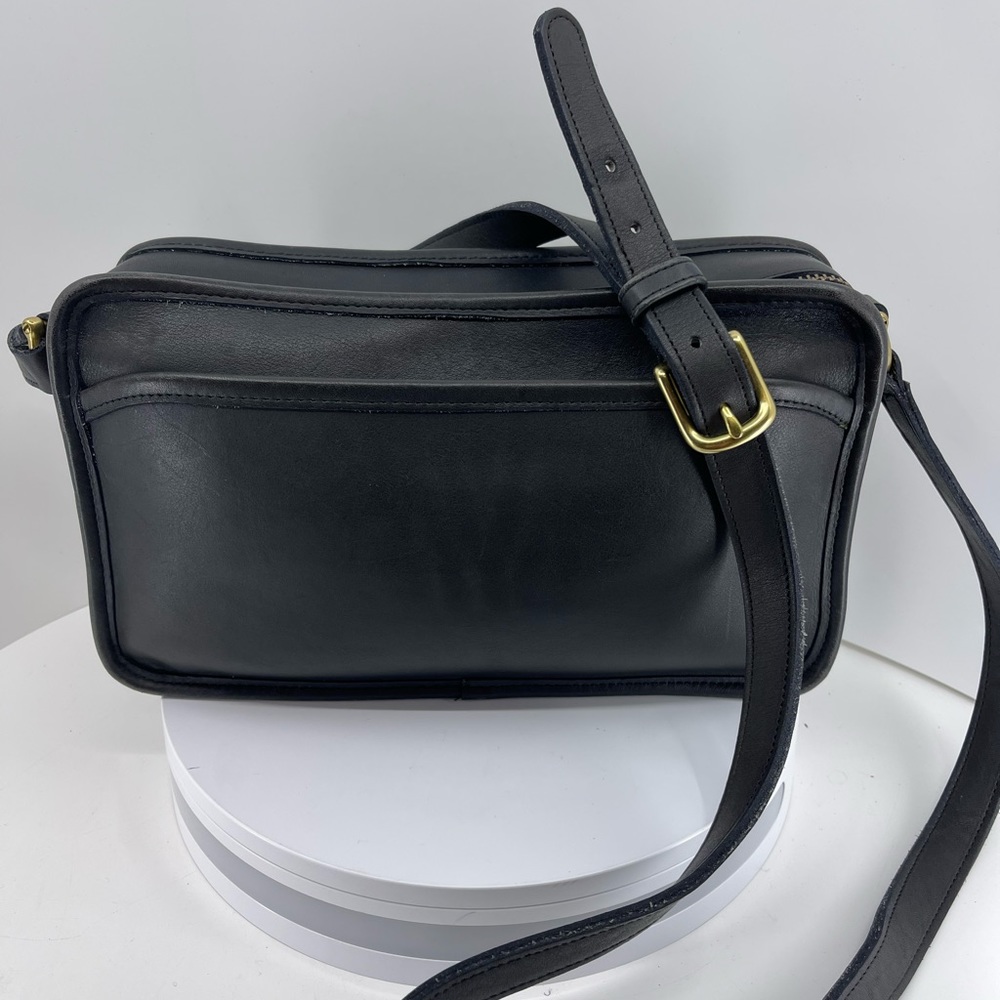 Vintage Coach Navy Crossbody # 9974